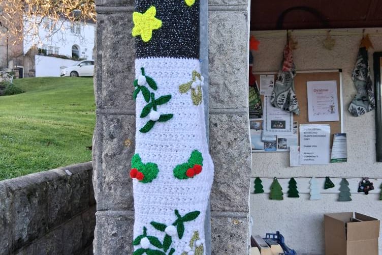 Penally Yarn Bombers Christmas Display - Elizabeth Fitzpatrick