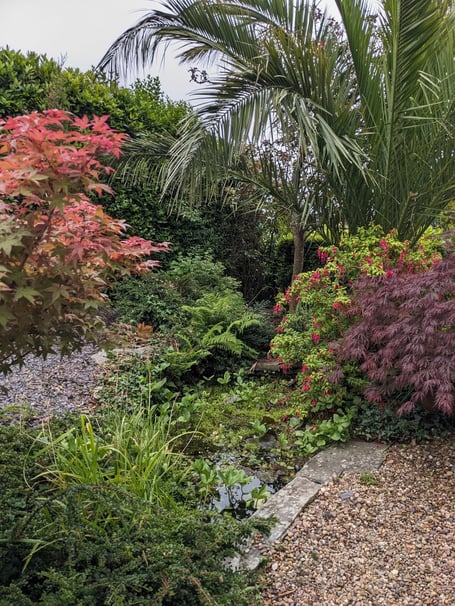 The rain held off so that everyone could have a wander around and appreciate the garden.